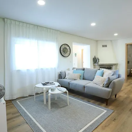 Dom wakacyjny Quintinha Do Oliveira *