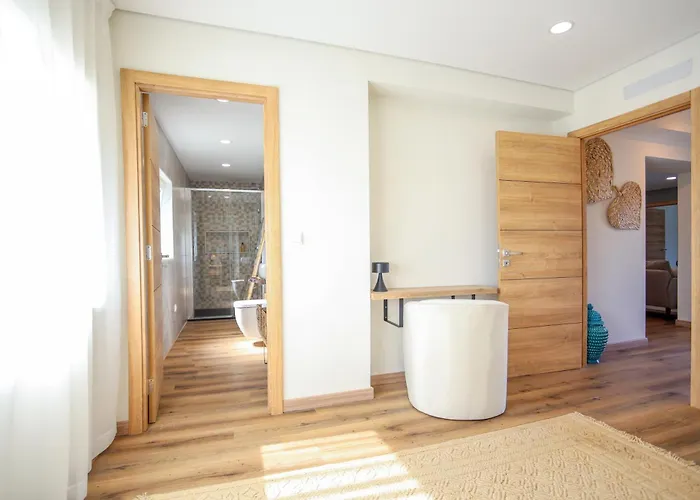 Quintinha Do Oliveira Nyaraló