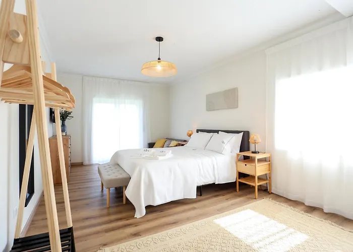 Quintinha Do Oliveira Nyaraló